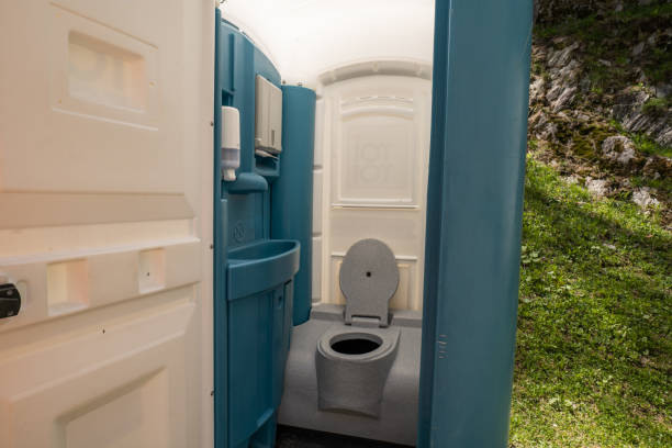 Types of Portable Toilets We Offer in Pacific City, OR